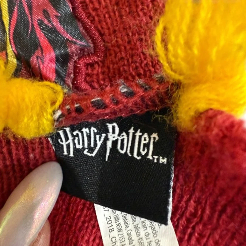 Harry Potter Gryffindor House Scarf Wizarding World Red Yellow Tassels Unisex OS